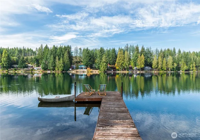 Photo 3 of Single family home for sale at 380 E Benson Lake Rd, Grapeview, WA 98546 | MLS# NWM2591313 | Listing updated on 2026-10-17