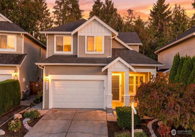 Townhouse for sale at 13620 68th Drive SE, Snohomish, WA 98296 | MLS# NWM2591317