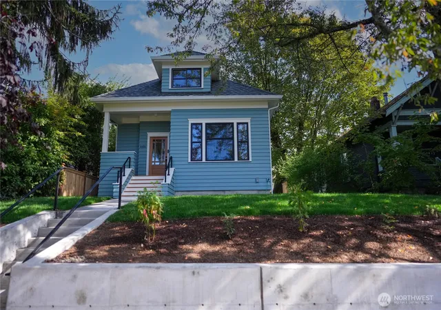 Single family home for sale at 4416 6th Avenue NW, Seattle, WA 98107 | MLS# NWM2591318