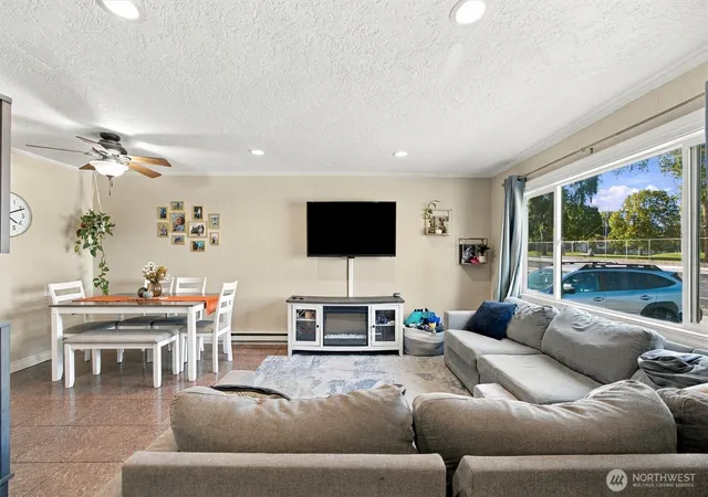 Photo 3 of Single family home for sale at 2101 W Kennewick Ave, Kennewick, WA 99336 | MLS# NWM2591343 | Listing updated on 2026-10-09