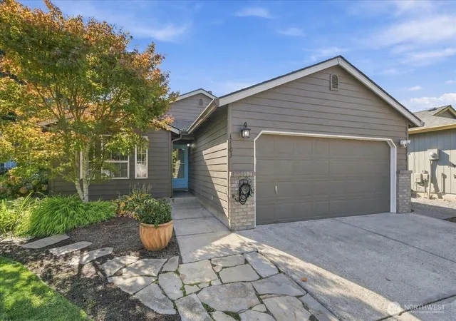 Photo 1 of Single family home for sale at 17103 Se 18th Street, Vancouver, WA 98683 | MLS# NWM2591361 | Listing updated on 2026-10-09