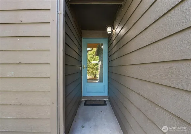 Photo 3 of Single family home for sale at 17103 Se 18th Street, Vancouver, WA 98683 | MLS# NWM2591361 | Listing updated on 2026-10-09