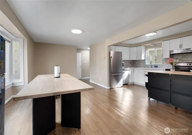 Photo 1 of Single family home for sale at 906 116th Street S, Tacoma, WA 98444 | MLS# NWM2591373 | Listing updated on 2026-10-08