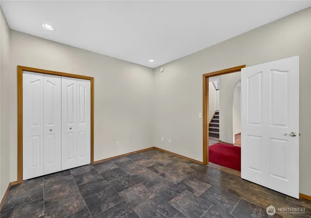 Photo 4 of Single family home for sale at 31400 W Lake Ketchum Rd, Stanwood, WA 98292 | MLS# NWM2591377 | Listing updated on 2026-10-07