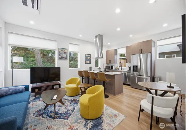 Photo 4 of Condo for sale at 2809 Grand St #4, Seattle, WA 98144 | MLS# NWM2591382 | Listing updated on 2026-10-18