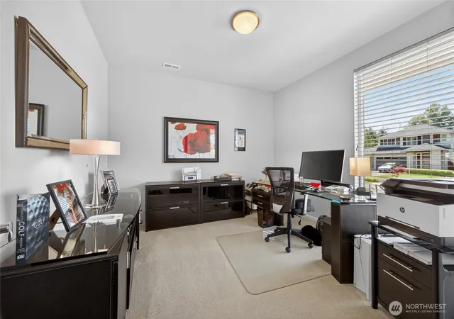 Photo 4 of Single family home for sale at 1117 28th Avenue Ct SW, Puyallup, WA 98373 | MLS# NWM2591387 | Listing updated on 2026-10-07