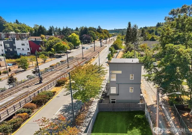 Townhouse for sale at 3323 Martin Luther King Jr Way S, Seattle, WA 98144 | MLS# NWM2591404