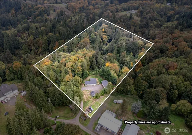 Photo 2 of Single family home for sale at 92 Adler Dr, Kelso, WA 98626 | MLS# NWM2591413 | Listing updated on 2026-10-08