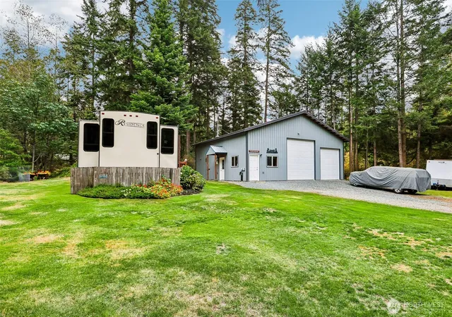 Single family home for sale at 13 Torrence Ln, Oak Harbor, WA 98277 | MLS# NWM2591418