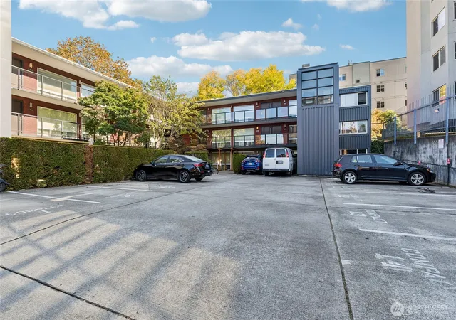 Photo 2 of Condo for sale at 752 Bellevue Ave E #204, Seattle, WA 98102 | MLS# NWM2591426 | Listing updated on 2026-10-12