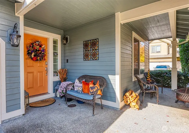 Photo 3 of Single family home for sale at 6913 Axis St SE, Lacey, WA 98513 | MLS# NWM2591437 | Listing updated on 2026-10-08