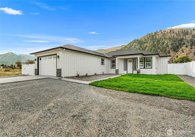 Single family home for sale at 3890 Stayman Flats Rd, Chelan, WA 98816 | MLS# NWM2591446