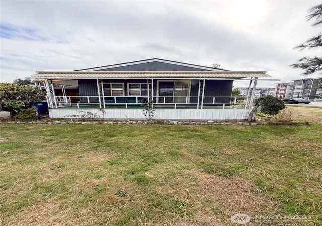 Manufactured home for sale at 102 194th Street E #9, Spanaway, WA 98387 | MLS# NWM2591454
