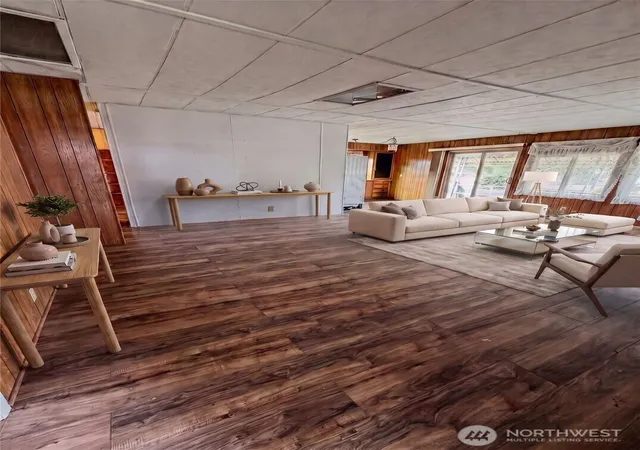 Photo 3 of Manufactured home for sale at 102 194th Street E #9, Spanaway, WA 98387 | MLS# NWM2591454 | Listing updated on 2026-10-09