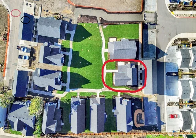 Photo 2 of Single family home for sale at 530 E Sunset Dr #12, Bellingham, WA 98225 | MLS# NWM2591461 | Listing updated on 2026-10-07