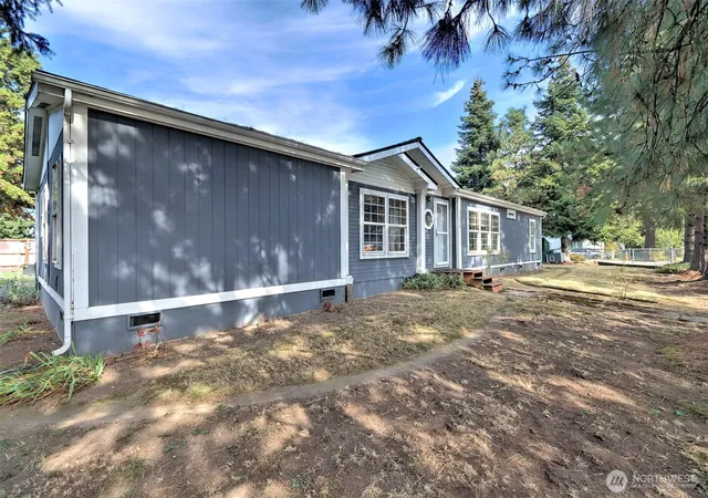 Photo 1 of Sale Pending at 5218 S 144th Street, Tukwila, WA 98168 | MLS# NWM2591472 | Listing updated on 2026-10-15