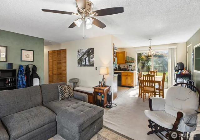Photo 4 of Single family home for sale at 1518 153rd Street SW, Lynnwood, WA 98087 | MLS# NWM2591479 | Listing updated on 2026-10-10