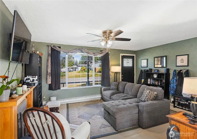 Photo 3 of Single family home for sale at 1518 153rd Street SW, Lynnwood, WA 98087 | MLS# NWM2591479 | Listing updated on 2026-10-10