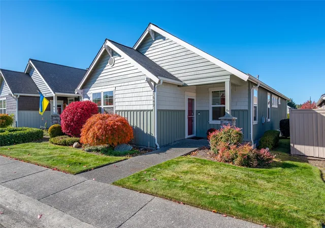 Single family home for sale at 1649 SW Vanguard St, Oak Harbor, WA 98277 | MLS# NWM2591497
