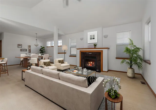Photo 4 of Single family home for sale at 1649 SW Vanguard St, Oak Harbor, WA 98277 | MLS# NWM2591497 | Listing updated on 2026-10-26