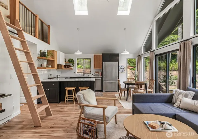 Photo 3 of Single family home for sale at 171 Rhododendren Ln, Brinnon, WA 98320 | MLS# NWM2591504 | Listing updated on 2026-10-15