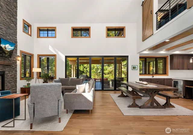 Photo 3 of Single family home for sale at 41 Arnica Ct, Cle Elum, WA 98922 | MLS# NWM2591528 | Listing updated on 2026-10-10