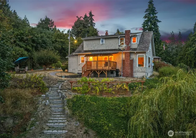 Photo 4 of Single family home for sale at 13603 Goodrich Dr, Gig Harbor, WA 98329 | MLS# NWM2591535 | Listing updated on 2026-10-07