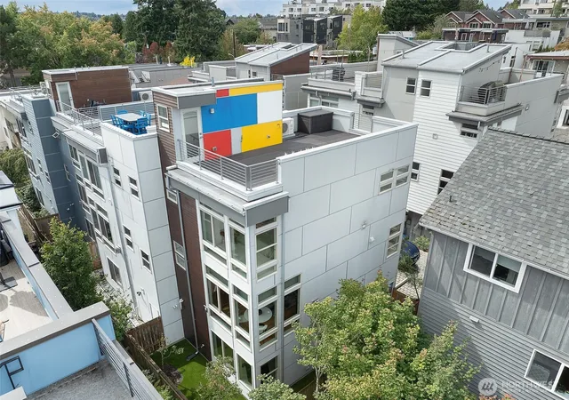 Townhouse for sale at 4314 Whitman Ave N #B, Seattle, WA 98103 | MLS# NWM2591541
