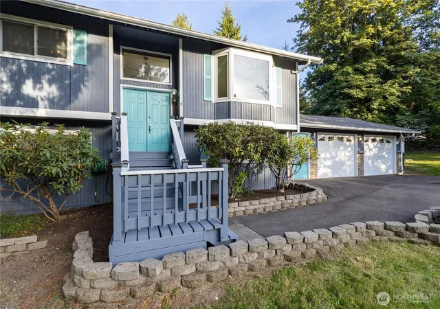 Photo 2 of Single family home for sale at 16511 193rd Avenue, Bonney Lake, WA 98391 | MLS# NWM2591546 | Listing updated on 2026-10-09