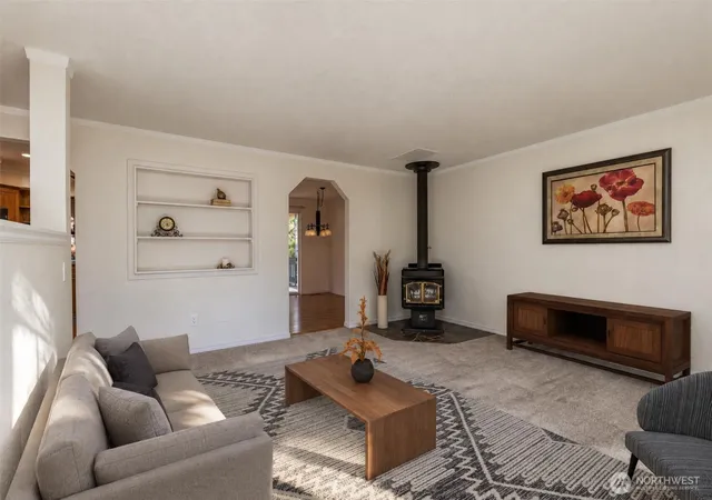 Photo 4 of Single family home for sale at 16511 193rd Avenue, Bonney Lake, WA 98391 | MLS# NWM2591546 | Listing updated on 2026-10-09