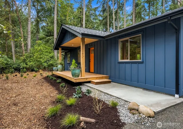 Photo 2 of Single family home for sale at 11011 Cascade Pl, Anderson Island, WA 98303 | MLS# NWM2591548 | Listing updated on 2026-10-08