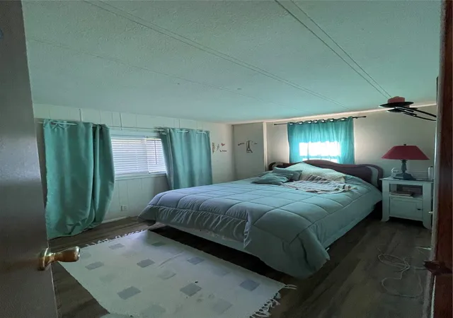 Photo 3 of Manufactured home for sale at 3832 164th Street SW #17, Lynnwood, WA 98087 | MLS# NWM2591562 | Listing updated on 2026-10-19
