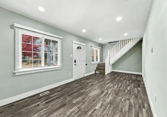 Photo 3 of Single family home for sale at 3855 Tacoma Ave S, Tacoma, WA 98418 | MLS# NWM2591570 | Listing updated on 2026-10-20