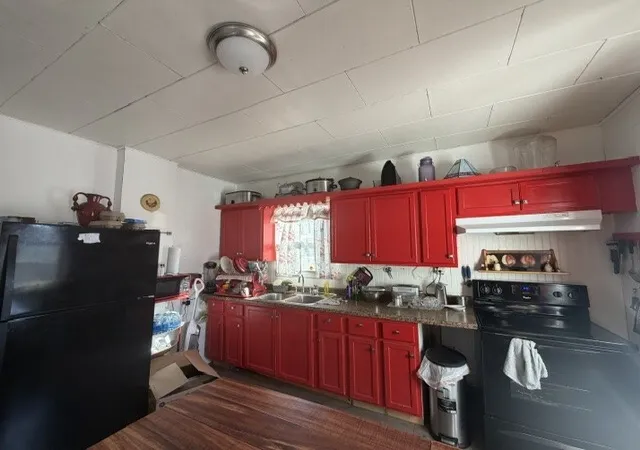 Photo 3 of Single family home for sale at 4 Sw Raymond St, Wilbur, WA 99185 | MLS# NWM2591576 | Listing updated on 2026-10-28