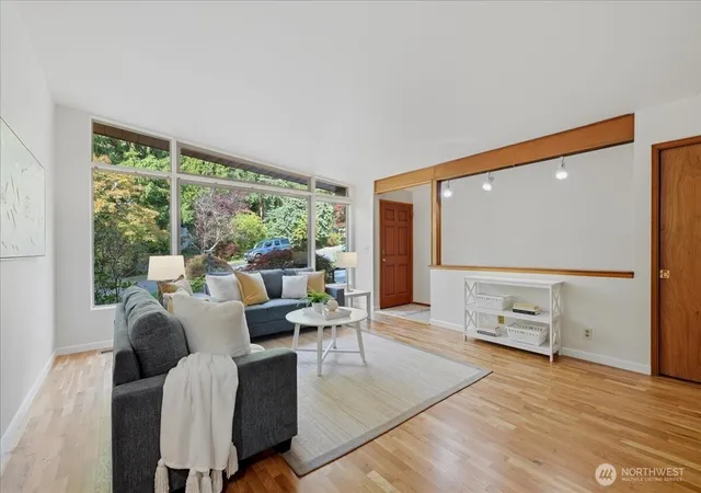 Photo 3 of Single family home for sale at 3739 NE 192nd Street, Lake Forest Park, WA 98155 | MLS# NWM2591578 | Listing updated on 2026-10-09