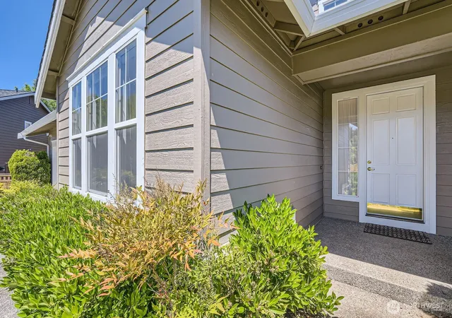 Photo 3 of Single family home for sale at 24036 Se 10th Court, Sammamish, WA 98075 | MLS# NWM2591595 | Listing updated on 2026-10-07