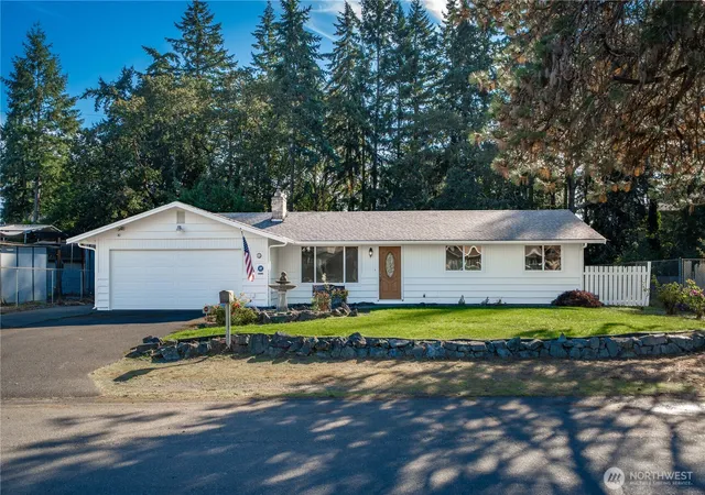Single family home for sale at 1008 151st Street E, Tacoma, WA 98445 | MLS# NWM2591602