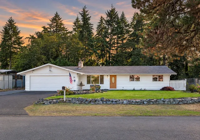 Single family home for sale at 1008 151st Street E, Tacoma, WA 98445 | MLS# NWM2591602