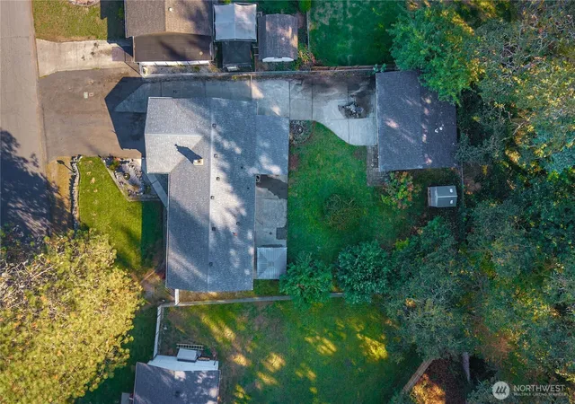 Photo 2 of Single family home for sale at 1008 151st Street E, Tacoma, WA 98445 | MLS# NWM2591602 | Listing updated on 2026-10-10