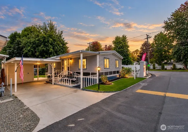 Photo 1 of Manufactured home for sale at 10813 62nd Street Ct E #1, Puyallup, WA 98372 | MLS# NWM2591609 | Listing updated on 2026-10-08