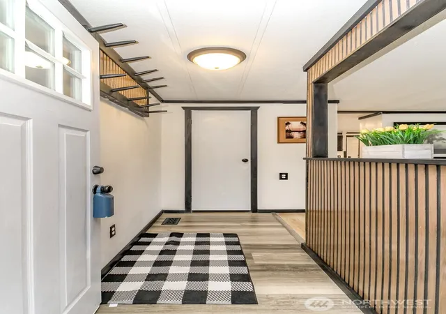 Photo 4 of Manufactured home for sale at 10813 62nd Street Ct E #1, Puyallup, WA 98372 | MLS# NWM2591609 | Listing updated on 2026-10-10