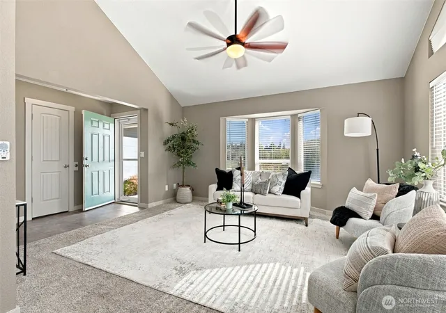 Photo 3 of Sale Pending at 20 Amanda Ln, Selah, WA 98942 | MLS# NWM2591619 | Listing updated on 2026-10-14