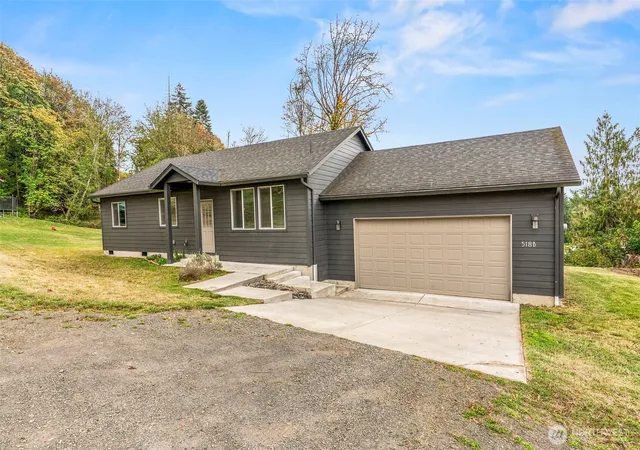 Photo 2 of Single family home for sale at 518 Clark Crk Rd #B, Longview, WA 98632 | MLS# NWM2591625 | Listing updated on 2026-10-19