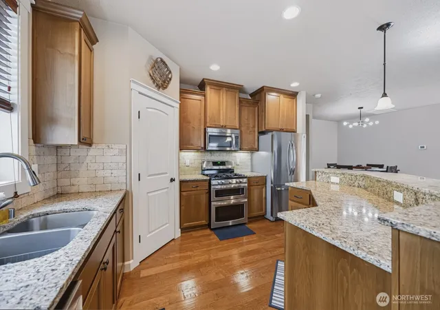 Photo 4 of Single family home for sale at 4708 W Warbler St, Moses Lake, WA 98837 | MLS# NWM2591630 | Listing updated on 2026-10-07