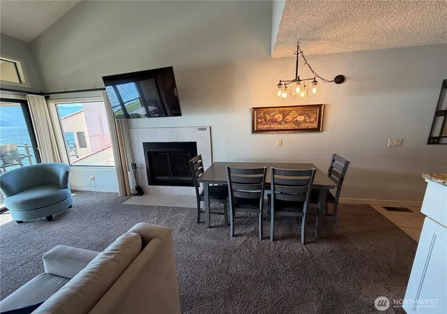 Photo 3 of Single family home for sale at 100 Lake Chelan Shrs Dr #12-6, Chelan, WA 98816 | MLS# NWM2591631 | Listing updated on 2026-10-06