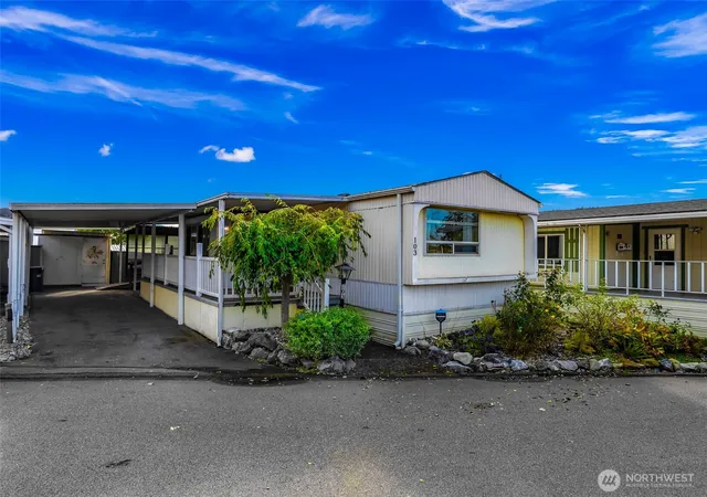 Manufactured home for sale at 1200 Lincoln St #103, Bellingham, WA 98229 | MLS# NWM2591632