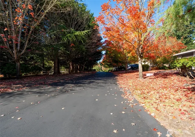 Photo 4 of Single family home for sale at 3719 30th Avenue Ct NW, Gig Harbor, WA 98335 | MLS# NWM2591635 | Listing updated on 2026-10-09