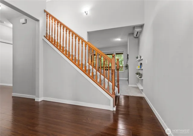 Photo 4 of Single family home for sale at 2305 Seringa Ave, Bremerton, WA 98310 | MLS# NWM2591643 | Listing updated on 2026-10-15