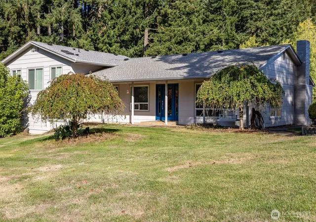 Photo 2 of Single family home for sale at 271 Penning Rd, Chehalis, WA 98532 | MLS# NWM2591649 | Listing updated on 2026-10-26