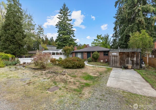 Photo 4 of Single family home for sale at 14714 31st Avenue NE, Shoreline, WA 98155 | MLS# NWM2591651 | Listing updated on 2026-10-09